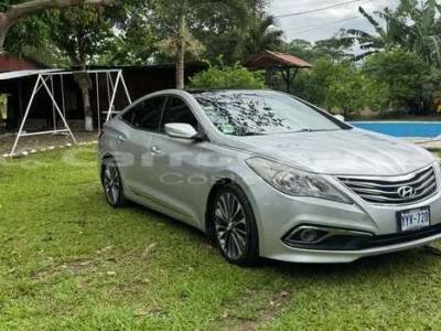 2015 Hyundai Azera