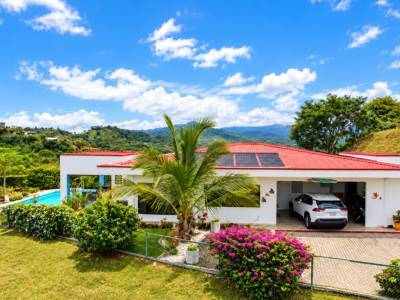 Casa Sol Paraiso, a 3b/2.5ba tranquil sanctuary nestled in the Roca Verde gated community